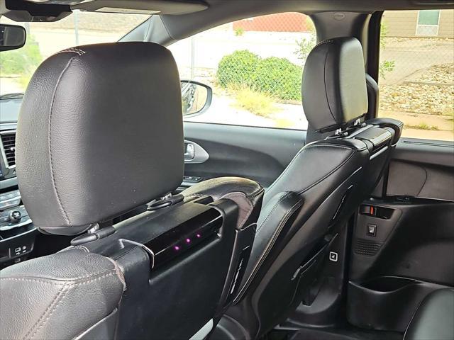 used 2020 Chrysler Pacifica car, priced at $22,133