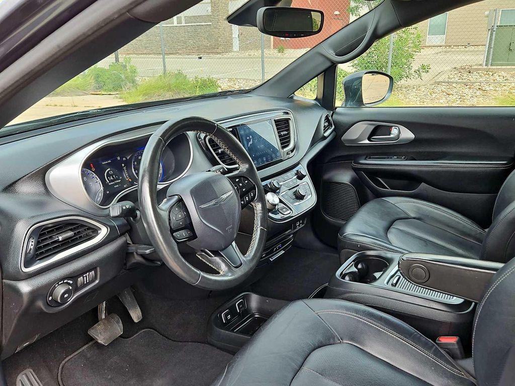 used 2020 Chrysler Pacifica car, priced at $22,133