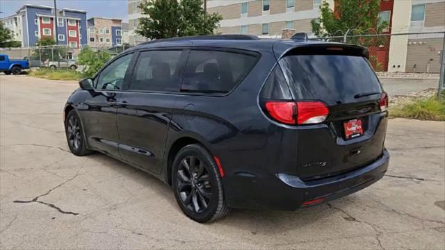 used 2020 Chrysler Pacifica car, priced at $22,133