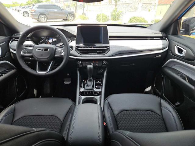 new 2025 Jeep Compass car, priced at $30,760