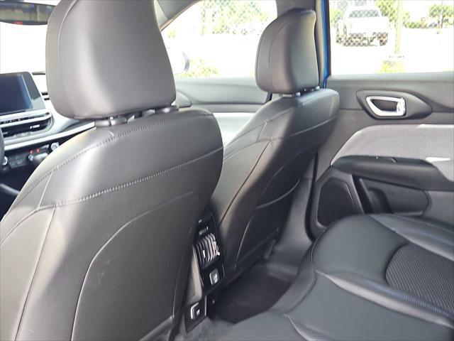 new 2025 Jeep Compass car, priced at $30,760