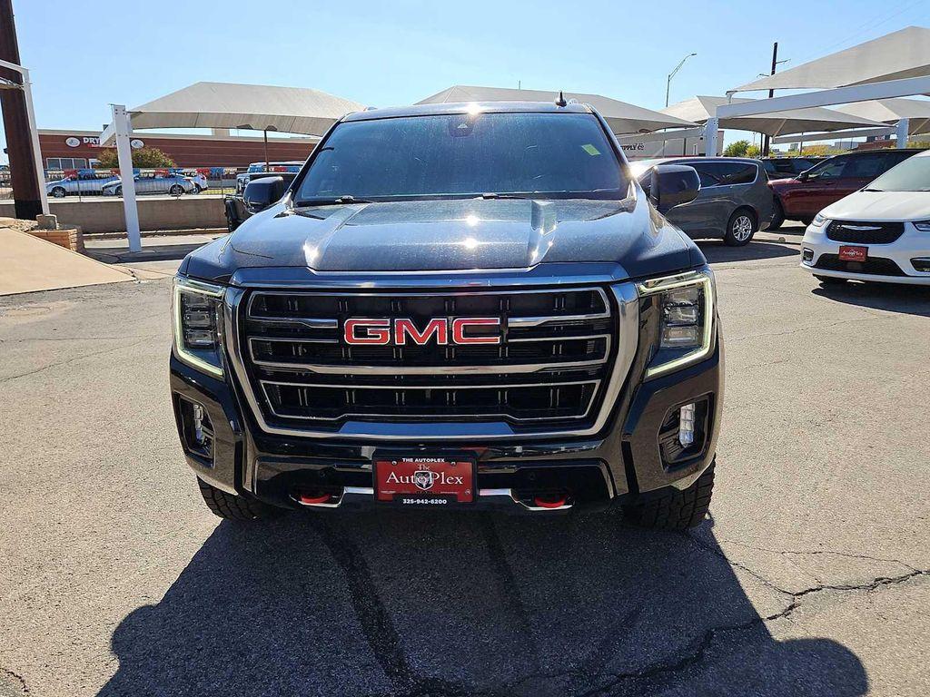 used 2022 GMC Yukon XL car, priced at $46,840