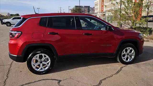 new 2025 Jeep Compass car, priced at $28,090