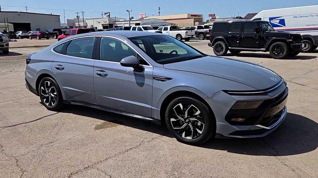 used 2025 Hyundai Sonata car, priced at $24,800