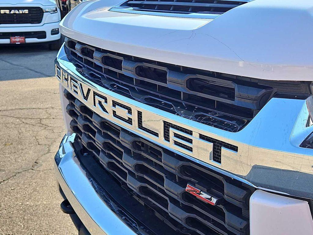 used 2021 Chevrolet Silverado 2500 car, priced at $46,018