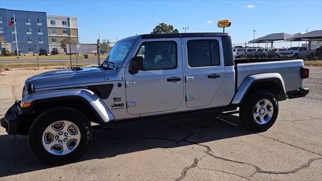 used 2021 Jeep Gladiator car, priced at $35,449