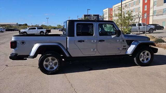 used 2021 Jeep Gladiator car, priced at $35,449