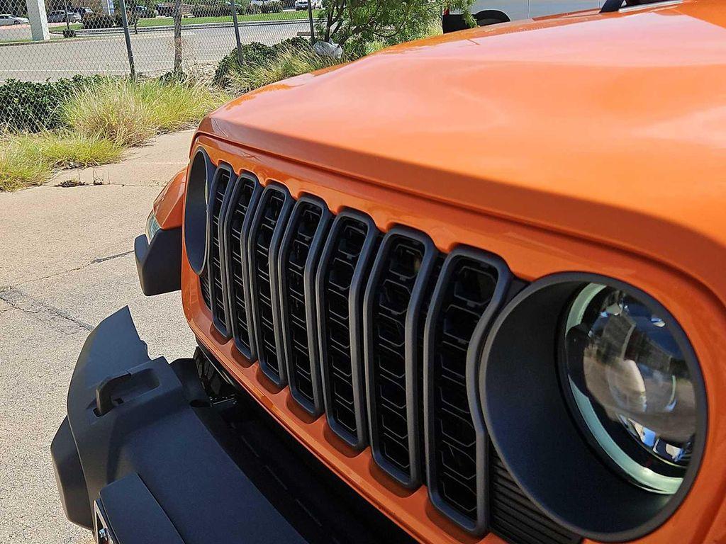 new 2025 Jeep Gladiator car, priced at $49,250