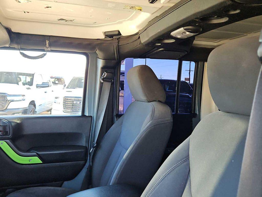 used 2015 Jeep Wrangler Unlimited car, priced at $19,999