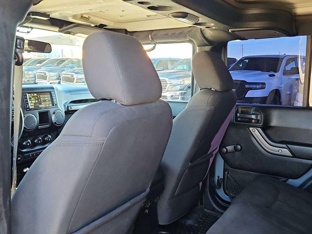 used 2015 Jeep Wrangler Unlimited car, priced at $19,999