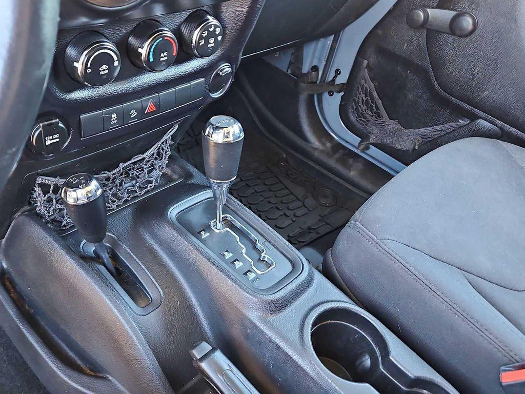 used 2015 Jeep Wrangler Unlimited car, priced at $19,999