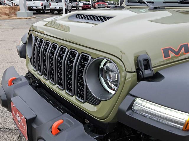 new 2025 Jeep Gladiator car, priced at $57,375