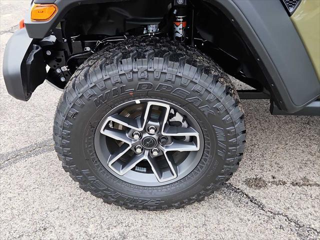 new 2025 Jeep Gladiator car, priced at $57,375