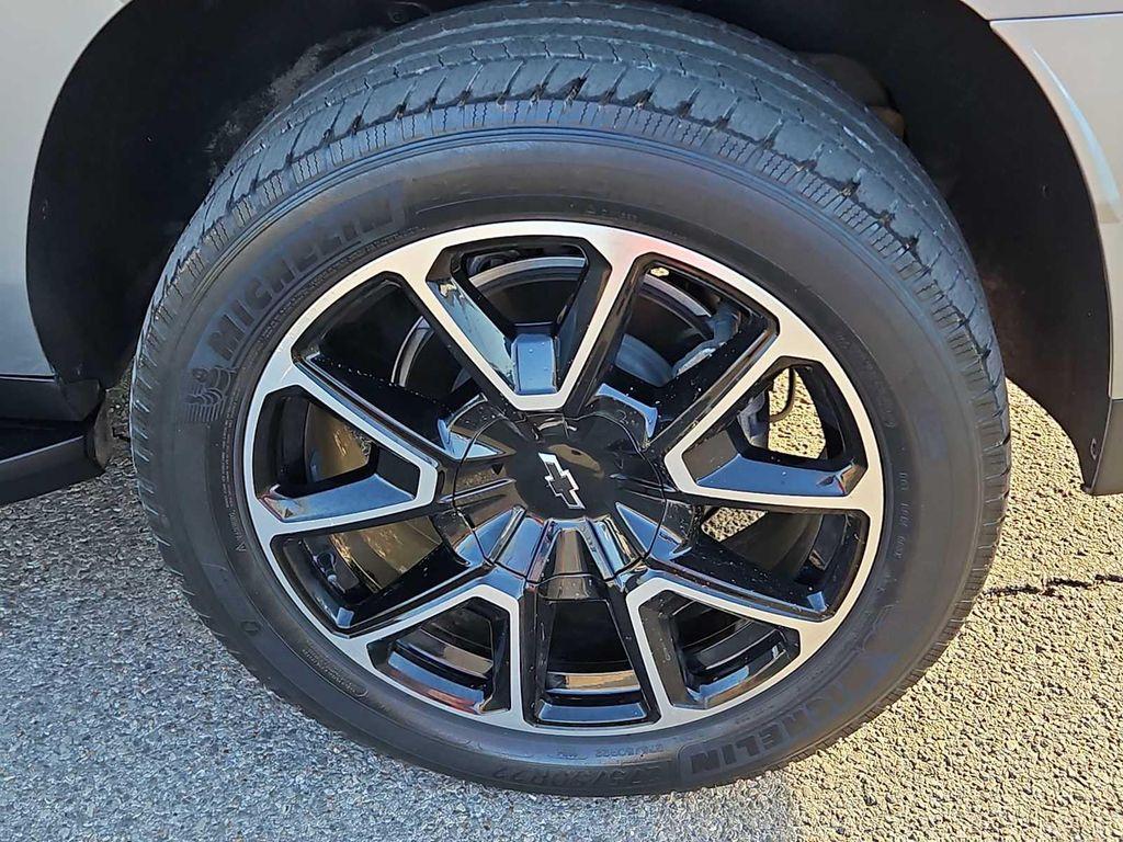 used 2023 Chevrolet Suburban car, priced at $62,489