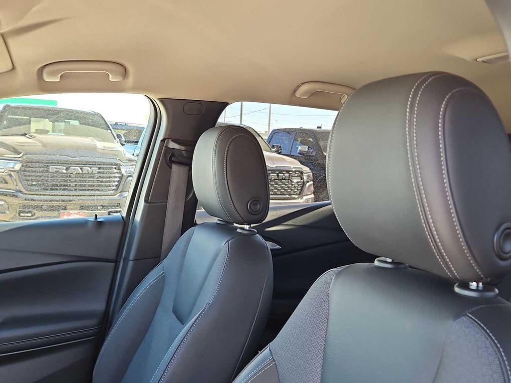 used 2022 Buick Encore GX car, priced at $22,699