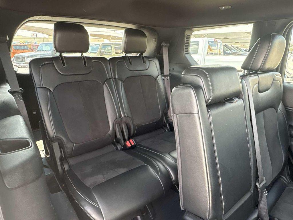 used 2024 Jeep Grand Cherokee L car, priced at $34,061