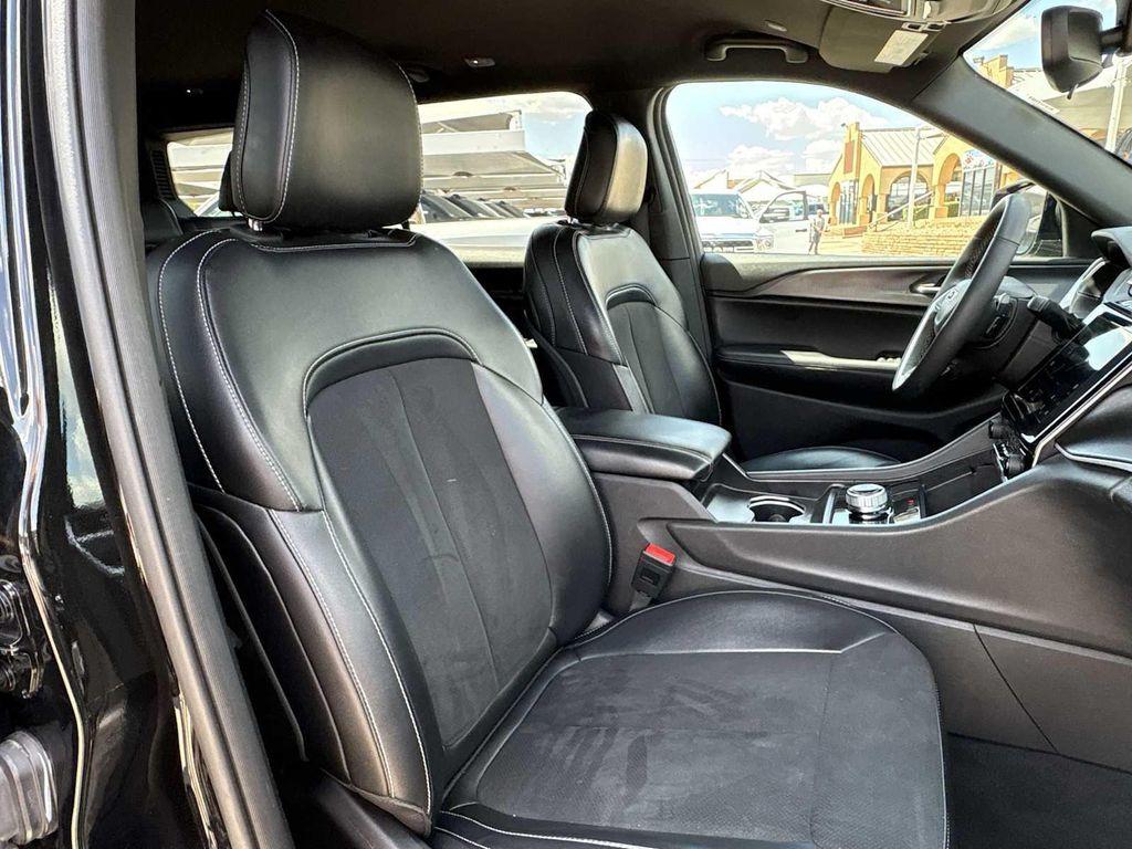 used 2024 Jeep Grand Cherokee L car, priced at $34,061