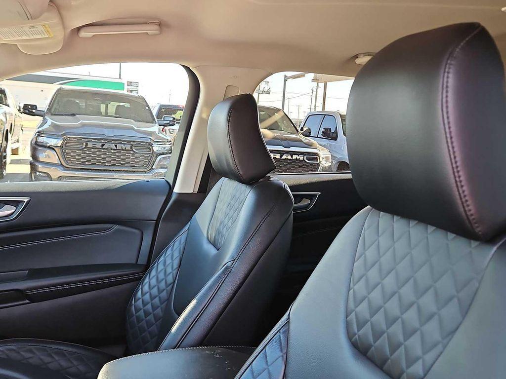 used 2024 Ford Edge car, priced at $27,745