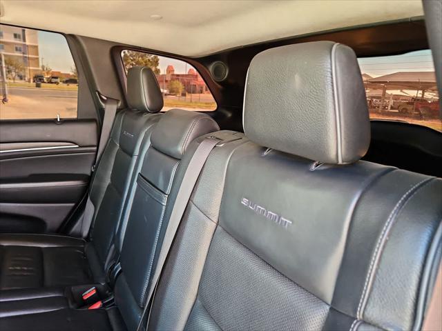 used 2019 Jeep Grand Cherokee car, priced at $31,653