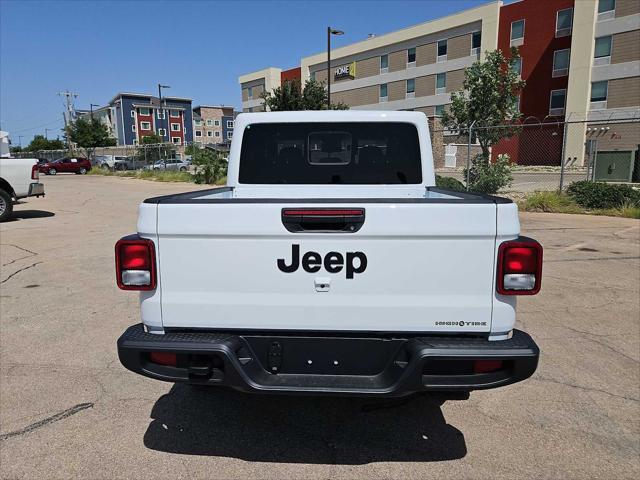new 2025 Jeep Gladiator car, priced at $48,260