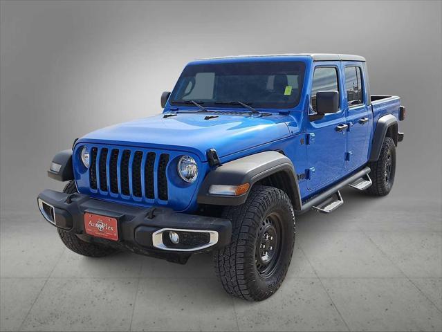 used 2023 Jeep Gladiator car, priced at $34,394