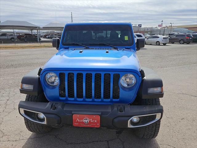 used 2023 Jeep Gladiator car, priced at $34,394