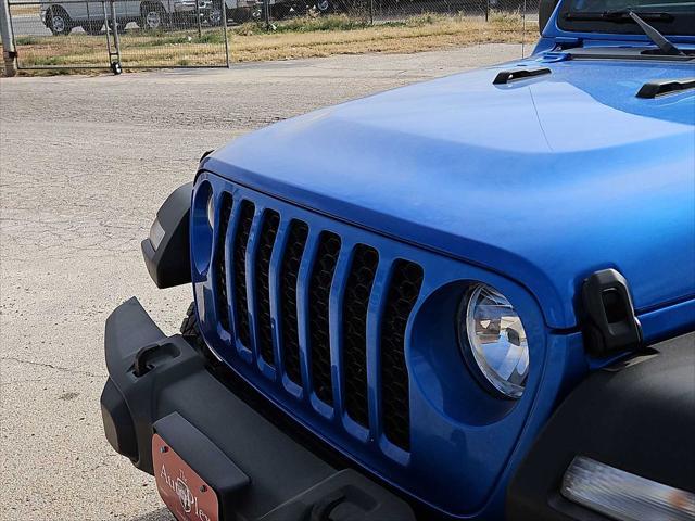 used 2023 Jeep Gladiator car, priced at $34,394