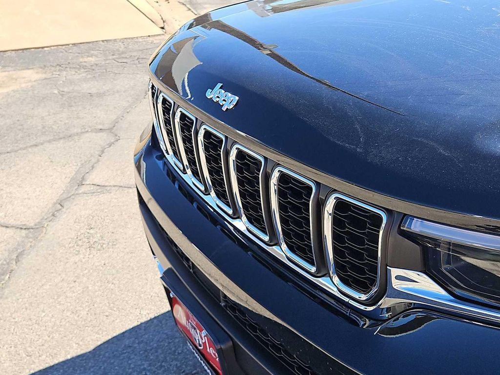 used 2024 Jeep Grand Cherokee L car, priced at $33,943