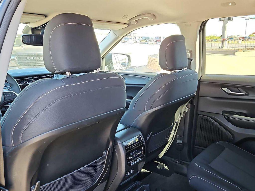 used 2024 Jeep Grand Cherokee L car, priced at $33,943