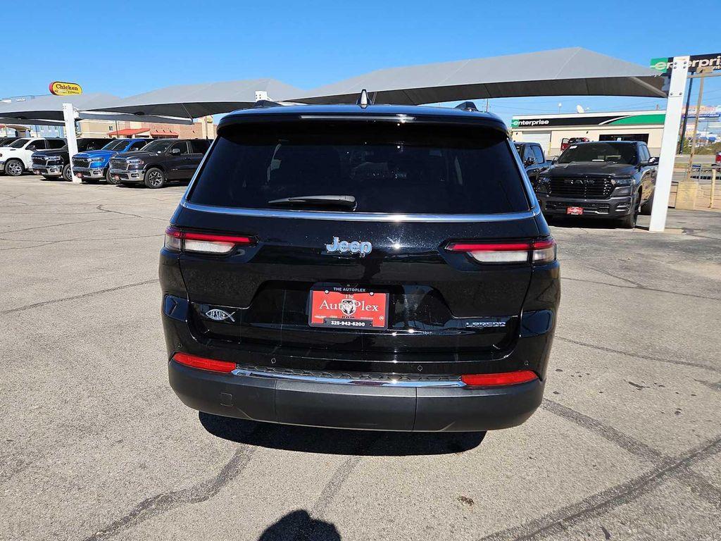 used 2024 Jeep Grand Cherokee L car, priced at $33,943