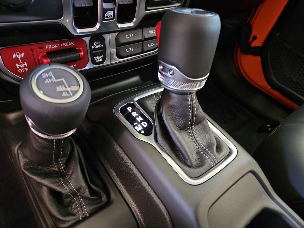 new 2025 Jeep Wrangler car, priced at $59,590