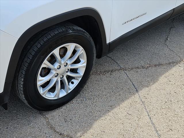 used 2020 Jeep Cherokee car, priced at $16,730