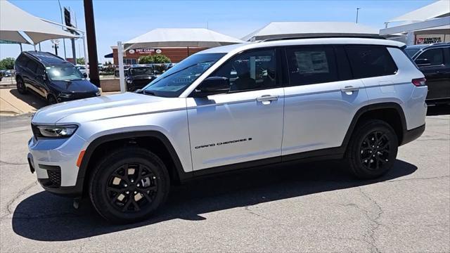 new 2024 Jeep Grand Cherokee L car, priced at $48,205