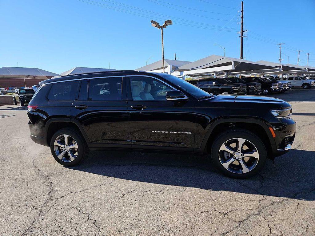 new 2025 Jeep Grand Cherokee L car, priced at $45,735