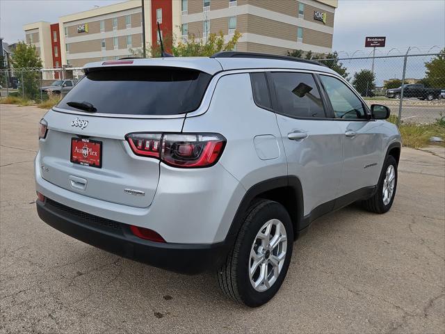 new 2025 Jeep Compass car, priced at $29,999