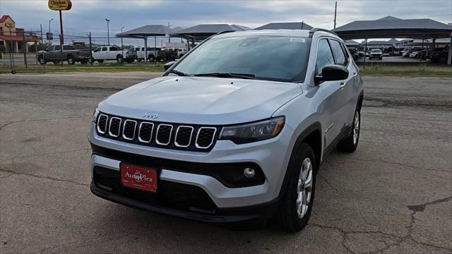 new 2025 Jeep Compass car, priced at $29,999