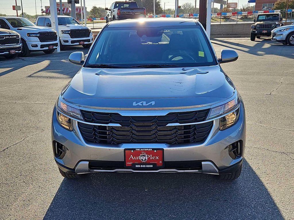 used 2025 Kia Seltos car, priced at $23,499
