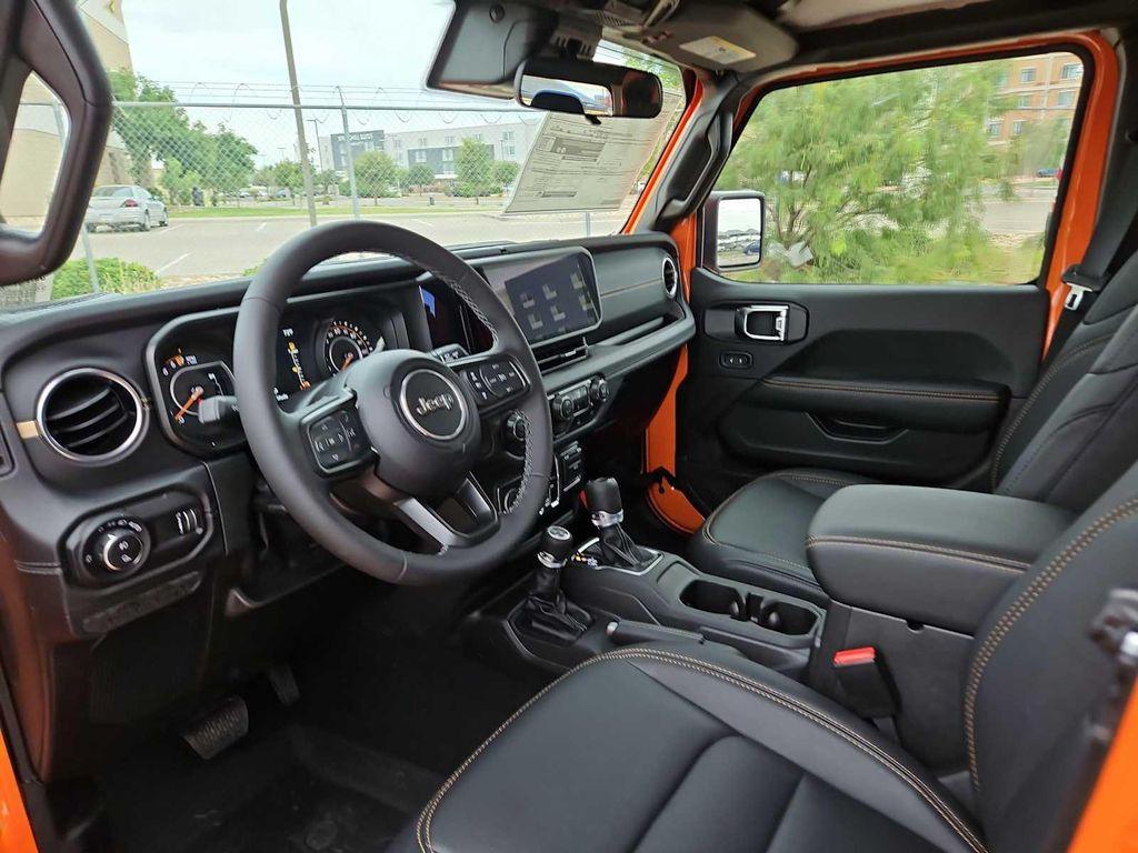 new 2025 Jeep Gladiator car, priced at $49,250