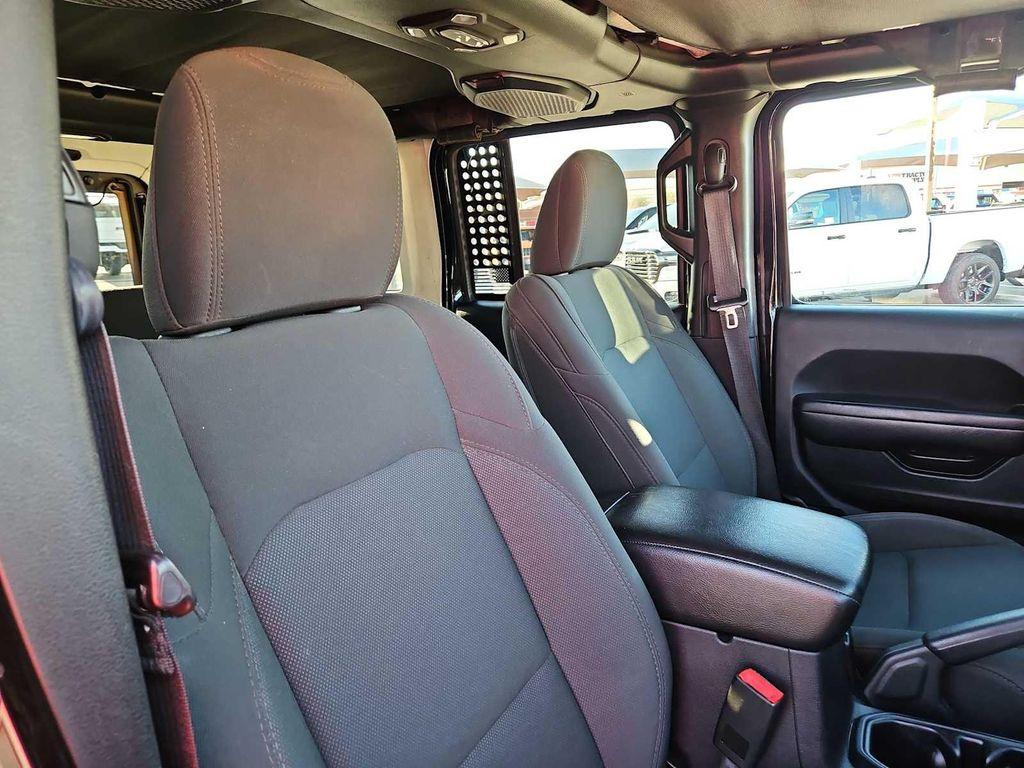 used 2018 Jeep Wrangler Unlimited car, priced at $21,567