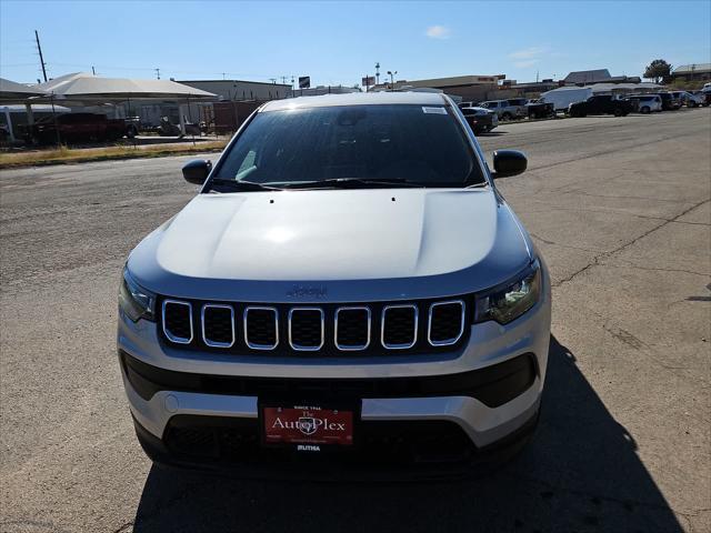 new 2025 Jeep Compass car, priced at $28,090