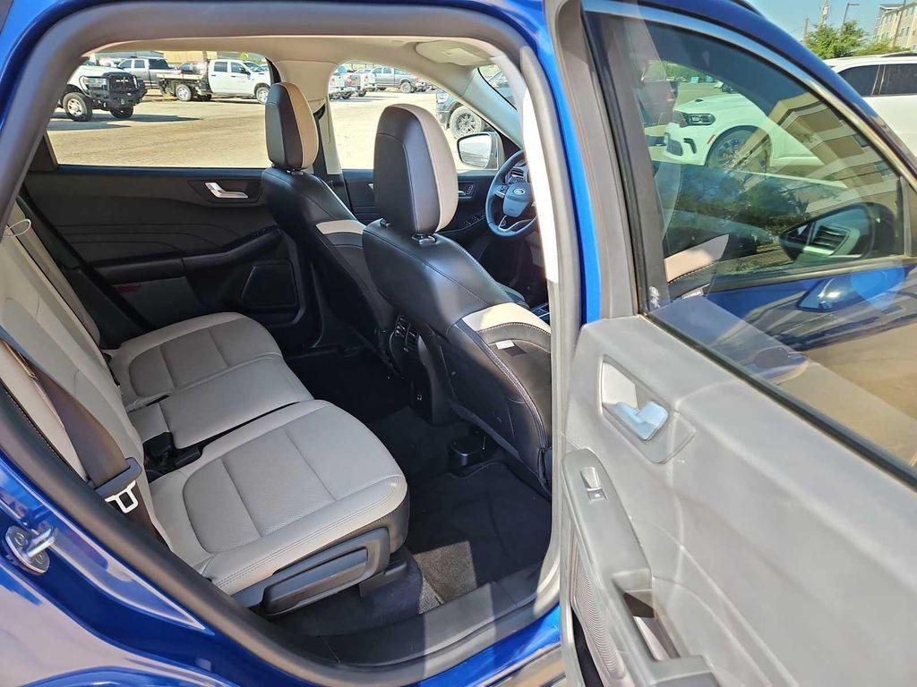 used 2022 Ford Escape car, priced at $25,600