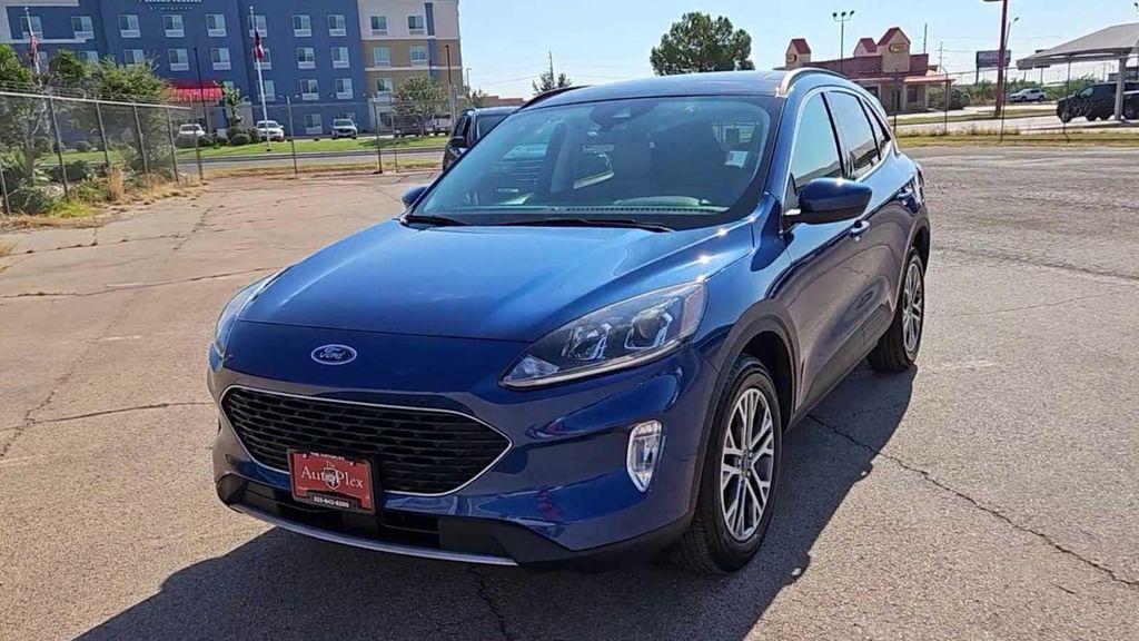 used 2022 Ford Escape car, priced at $25,600