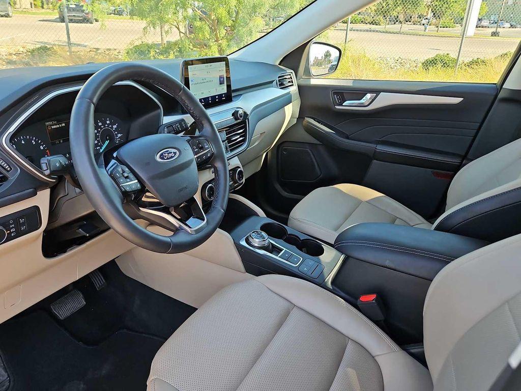 used 2022 Ford Escape car, priced at $25,600