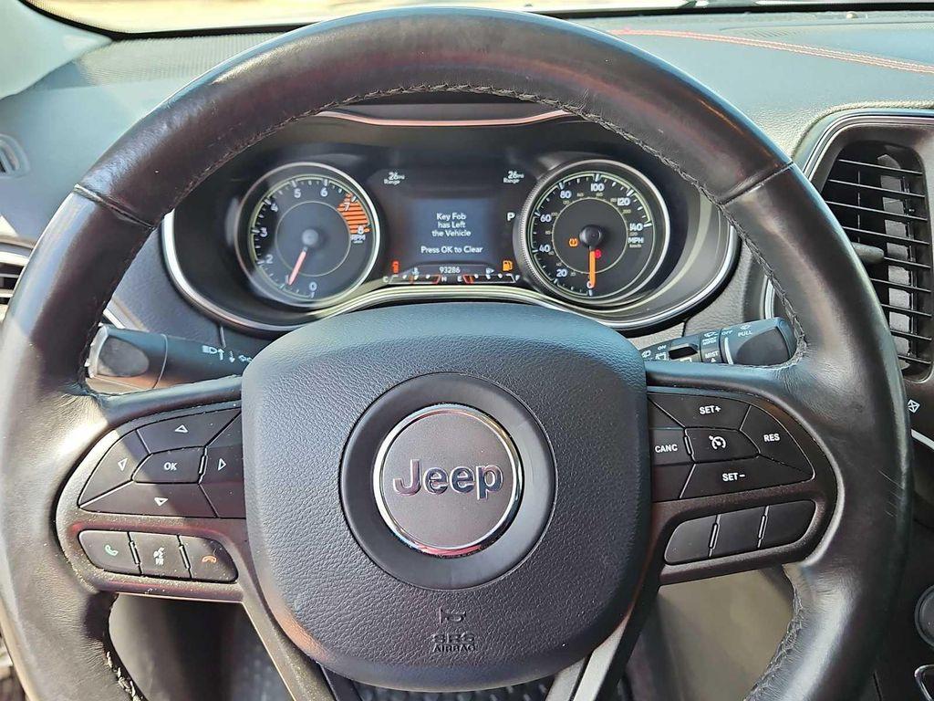 used 2019 Jeep Cherokee car, priced at $19,717