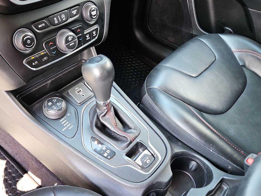 used 2019 Jeep Cherokee car, priced at $19,717