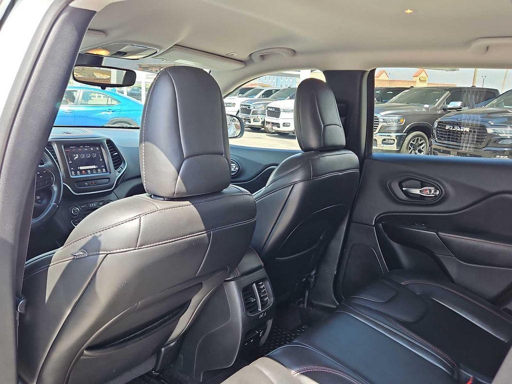 used 2019 Jeep Cherokee car, priced at $19,717
