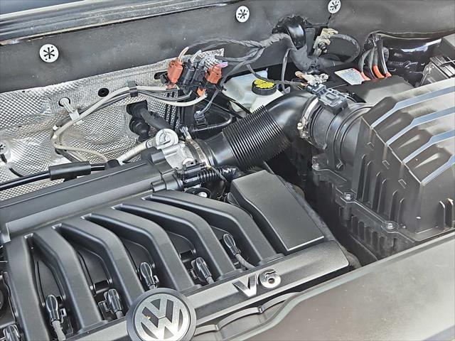 used 2021 Volkswagen Atlas car, priced at $25,842