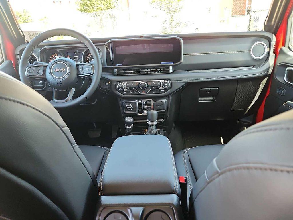 new 2025 Jeep Gladiator car, priced at $48,950