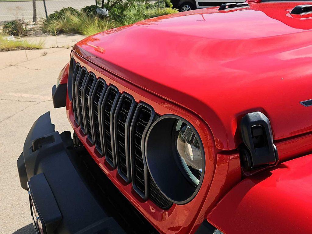 new 2025 Jeep Gladiator car, priced at $48,950