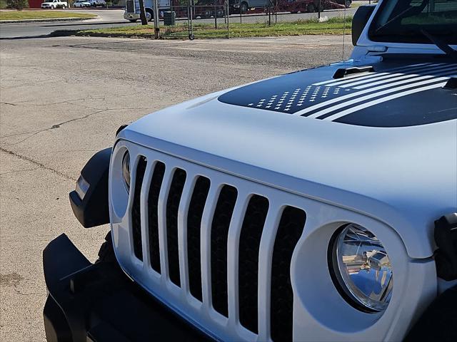 used 2023 Jeep Gladiator car, priced at $33,838